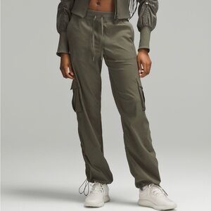 Lululemon Dance Studio Cargo Pants Medium